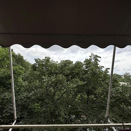 Kelly'S Cozy Hideaway - Central Tirana Exterior photo